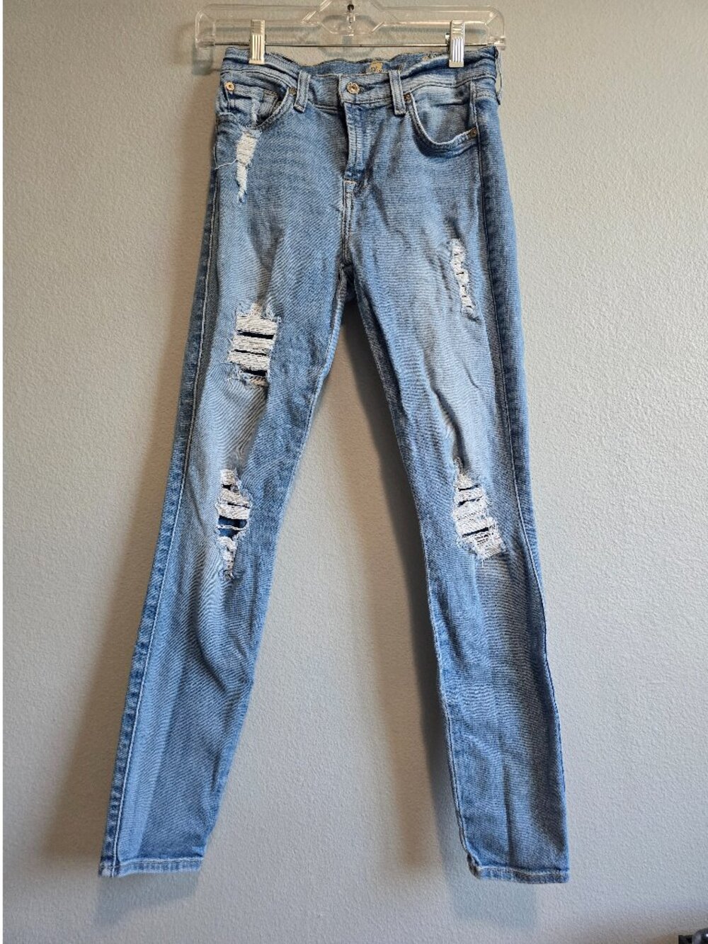 7 for all mankind distress light wash ankle skinny jeans size 25